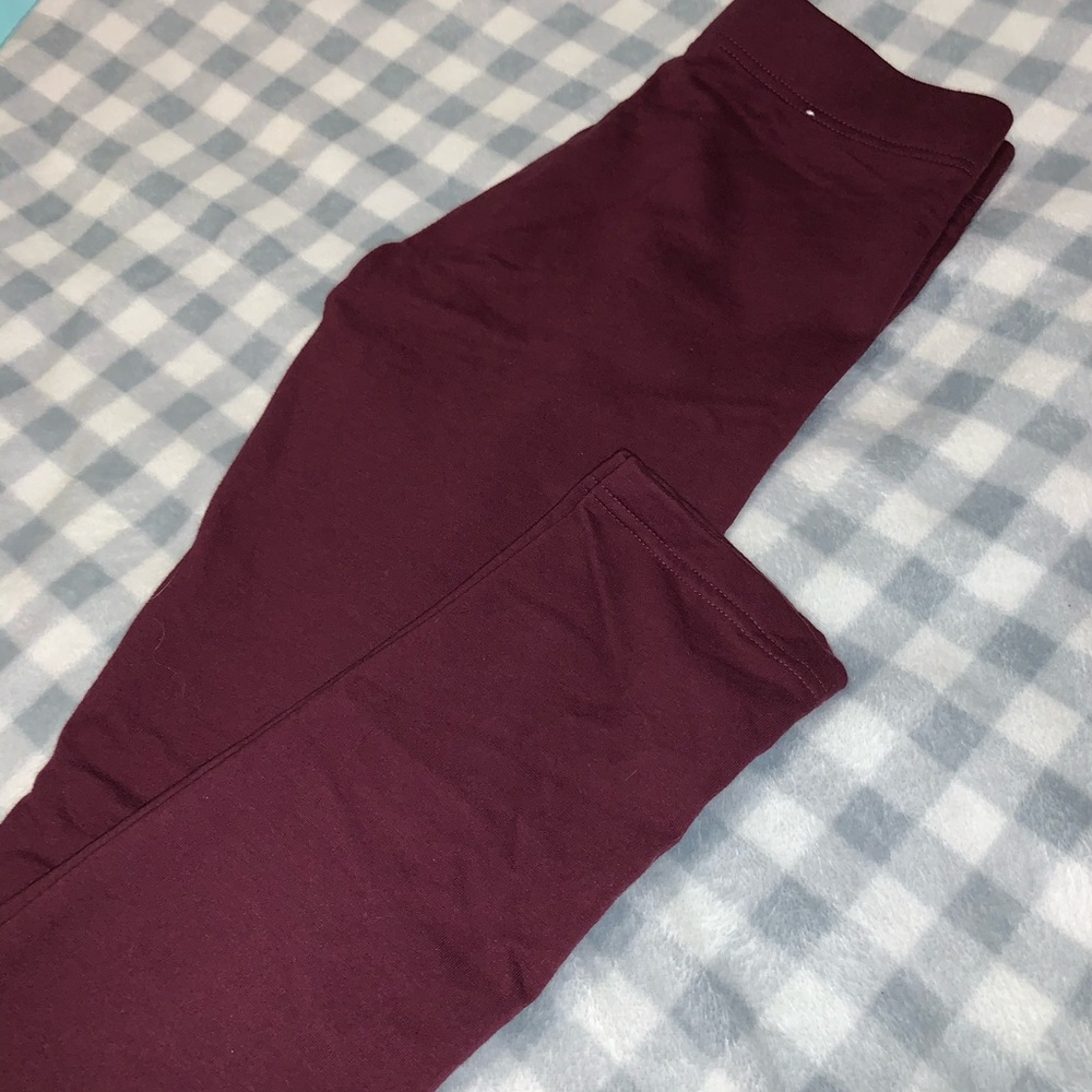 Aeropostale Fuzzy Leggings